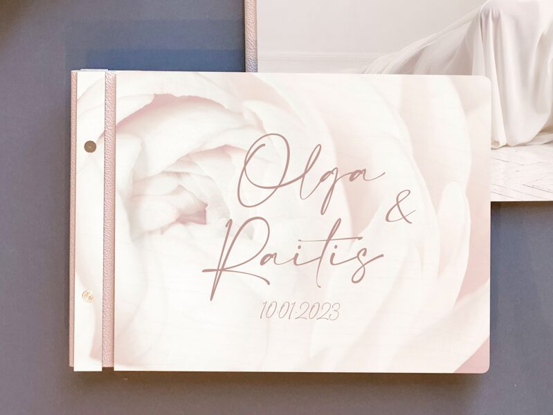 Foto albums Dizains Nr.40 ar ādas maliņu